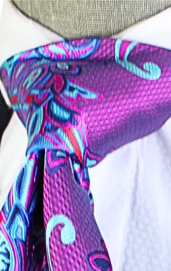 Krazy Paisley C8 | Majenta & Blue | Tie & Pocket Square